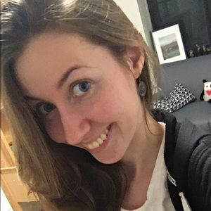 Meet your Posher, Jillian